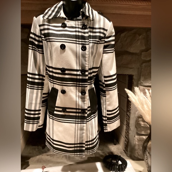 BCX BLACK & WHITE PLAID DOUBLE BREASTED PEACOAT SZ.L - Picture 13 of 16